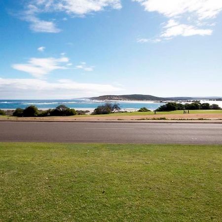 Pelican Shore Oceanfront Villa 6 Kalbarri Eksteriør billede