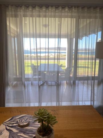 Pelican Shore Oceanfront Villa 6 Kalbarri Eksteriør billede