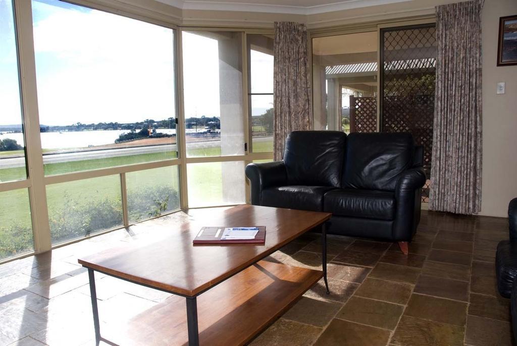 Pelican Shore Oceanfront Villa 6 Kalbarri Værelse billede