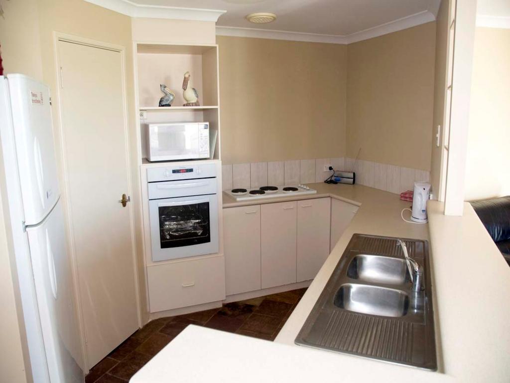 Pelican Shore Oceanfront Villa 6 Kalbarri Værelse billede