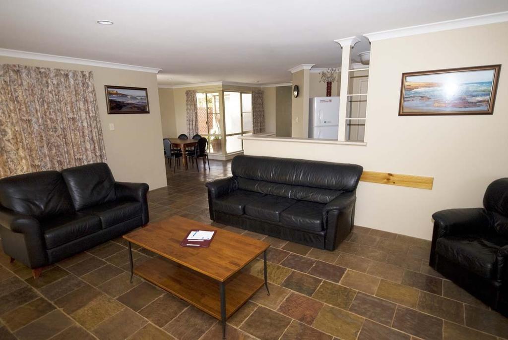 Pelican Shore Oceanfront Villa 6 Kalbarri Værelse billede